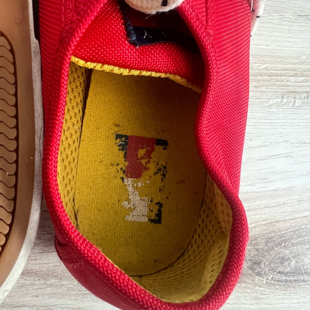 Vintage 1997 Tommy Hilfiger Flag Red Canvas Platform Sneakers - Picture 4 of 5